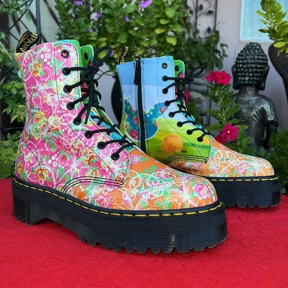 🌺 🐱 Dr. Martens Jadon Daze Psychedelic Platform Colorful Floral Boots 🐰 🌺