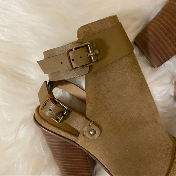 🛍️ Joe's Jeans Petra Suede Peep Toe Tobacco Tan Block Heel Sandals Size 5.5