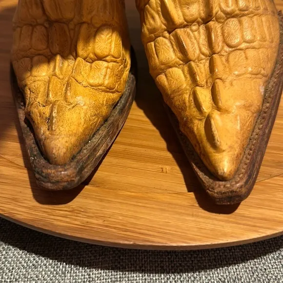 - Kids Corcodile Cowboy Boots
