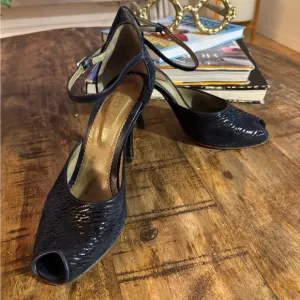 - Neo Tango Shoes blue peep toe size 8