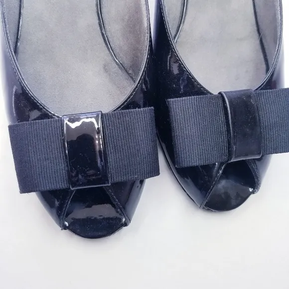 🌸 Stuart Weitzman | Patent Leather Peep Toe Shoes size 7