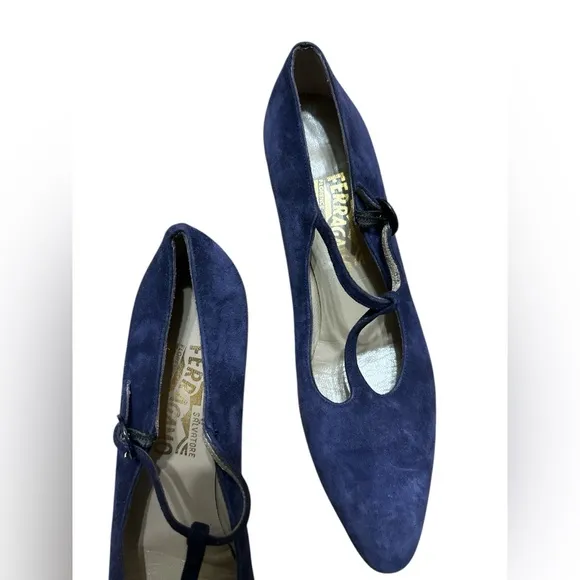 111. 👠 Salvatore Ferragamo ladies violet purple suede shoes 81/2 AAAA