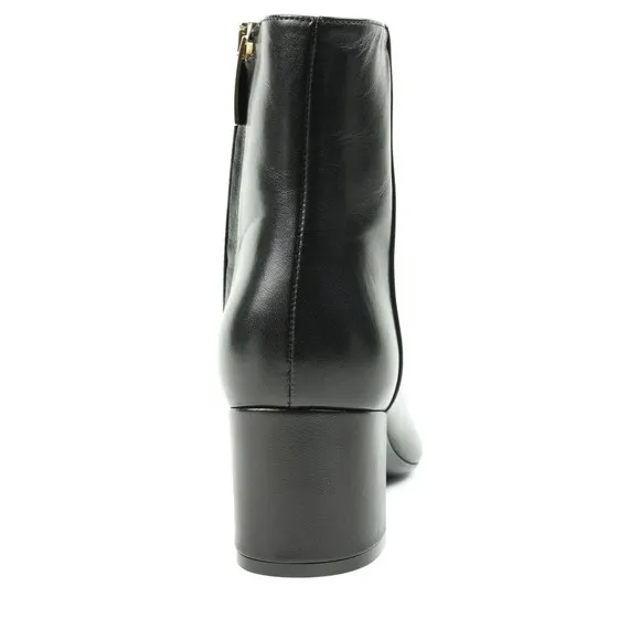 $449 Bruno Magli VINNY LEATHER ANKLE BOOT Womens Shoes Black SZ 8.5 EU 39 NEW