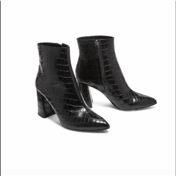 8/ Alice   Olivia Delanie Croc Print Leather Boots.