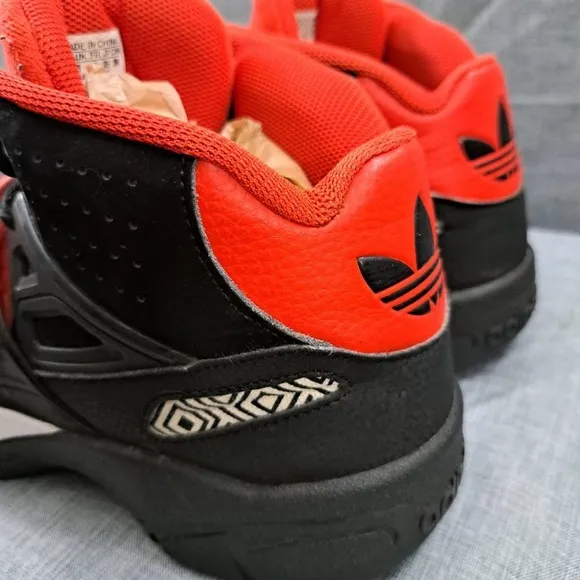 Adidas Mens Mutombo TR Block G98038 Red Black Lace Up Basketball Shoes Size 8.5