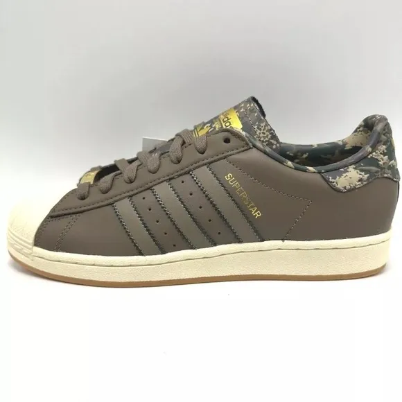 Adidas Original Superstar Model# ID4682 in Blanch Brown/Cream White M6.5/W8