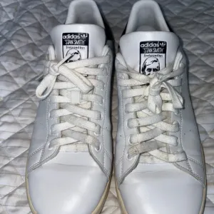 Adidas Stan Smith White and Blue Men's Shoes Size 9.5