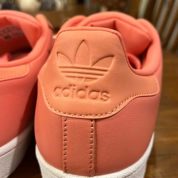 Adidas Superstar Metal Toe W shoes sneakers new Rose BY9750 Women’s Size 9