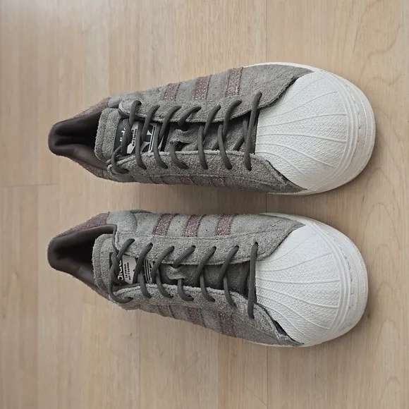 Adidas Superstar Olive Strata Size 10.5