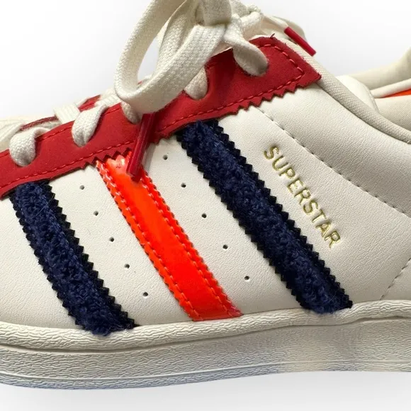 ADIDAS Superstar Shoes in Off White /Better Scarlet /Solar Red, Size 7