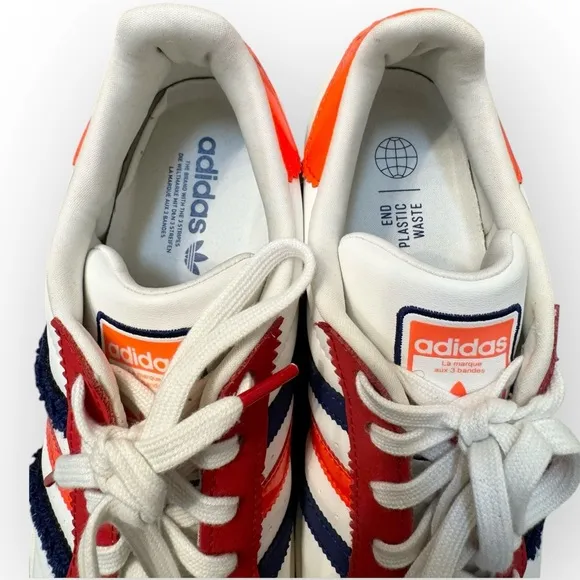 ADIDAS Superstar Shoes in Off White /Better Scarlet /Solar Red, Size 7