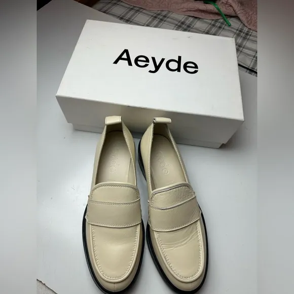 Aeyde Ruth LugSole Chunky Italian Apron Leather Platform Loafers in Creamy NIB 6