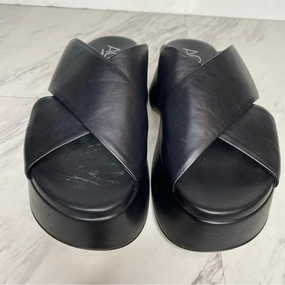 AGL Black Leather Criss Cross Platform Thong Sandal 38 / 8
