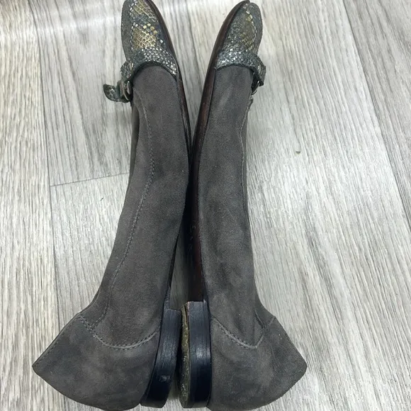 AGL Leather Snake Print Tip Ballet Flats