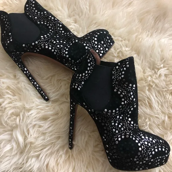 Alaïa booties