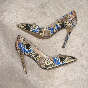 Aldo Elegant Multicolor Stiletto Heels Women’s Size 8.5 NWT