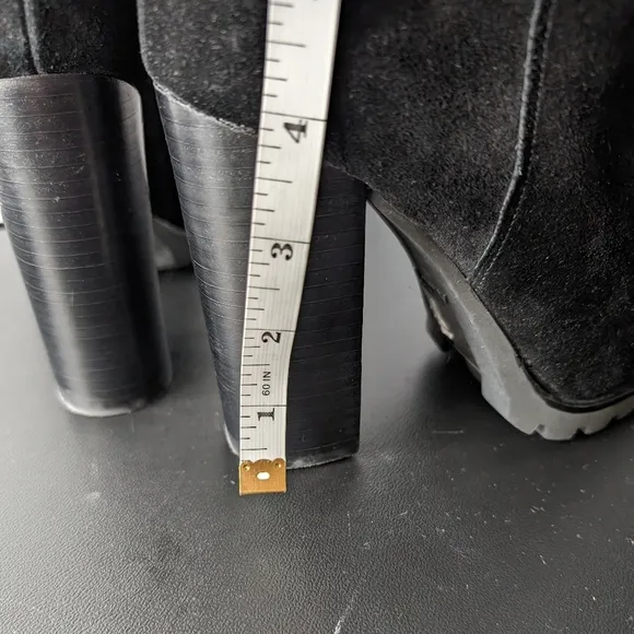 Aldo NWOT Gigondra 8 black suede slouch knee high chunk heel sexy boots