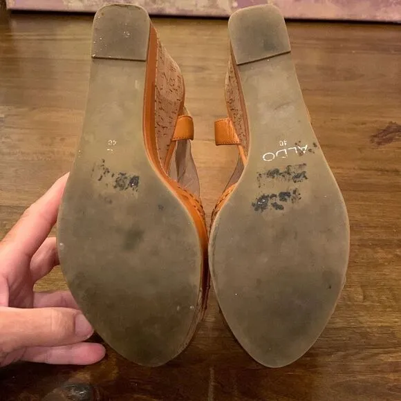 ALDO Orange Chunky Cork Platform Sandals Women’s Size 9.5