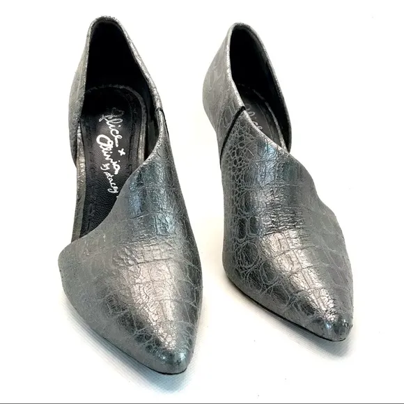 ALICE   OLIVIA &quot;TAMARA&quot; SILVER SNAKESKIN-EMBOSSED LEATHER HALF VAMP HEELS (37)