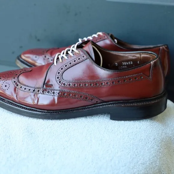 Allen Edmonds 9-D No-Model Mens Burgundy Wingtip Derby Dress Shoes