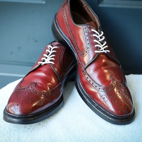 Allen Edmonds 9-D No-Model Mens Burgundy Wingtip Derby Dress Shoes