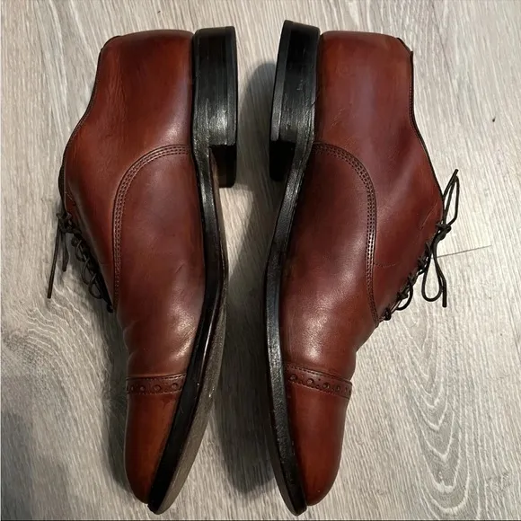 Allen Edmonds Byron Walnut Brown Cap Toe Oxford Lace Up 9.5 EEE Wide Dress Shoe