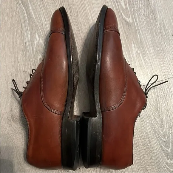 Allen Edmonds Byron Walnut Brown Cap Toe Oxford Lace Up 9.5 EEE Wide Dress Shoe