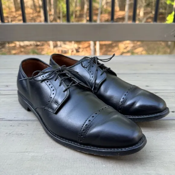 Allen Edmonds Clifton black leather brogue cap toe Oxford shoes size 10.5 D