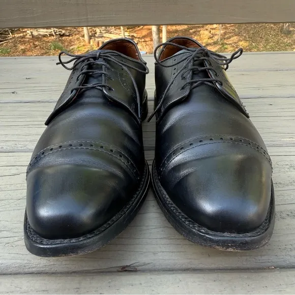 Allen Edmonds Clifton black leather brogue cap toe Oxford shoes size 10.5 D
