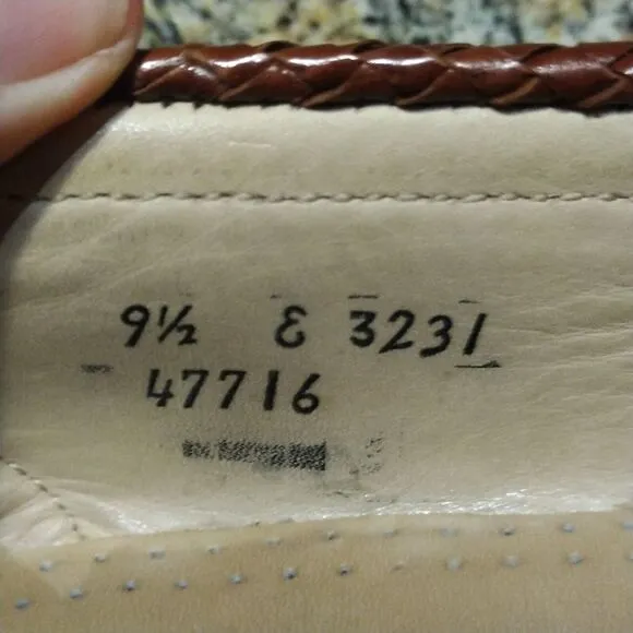 Allen Edmonds Maxfield Men’s Loafers Size 9.5 D Brown Leather Tassel Shoes EUC