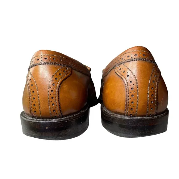 Allen Edmonds Mens 8.5 Bridgeton Brown Refined Tasseled Classic Loafer Shoes