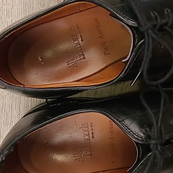 ALLEN EDMONDS Park Avenue Black Leather Mens  Sz 9 D Cap Toe Dress Shoes