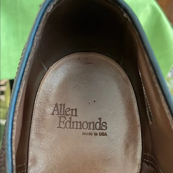 Allen Edmonds Sz13 Oxford Dress Shoes with Brogue Detailing in Oxblood