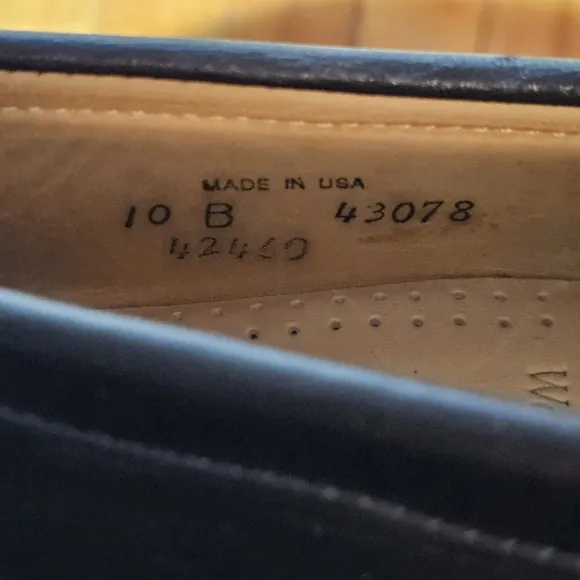 Allen Edmonds Waterville Mens Size 10 B Kiltie Tassel Loafers Shoes Black USA