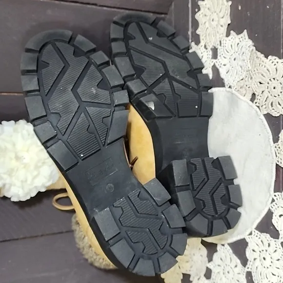 Altar'd State boots Size 6.5