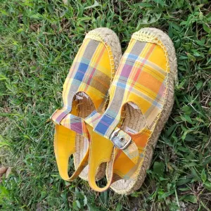 Andre Assous Espadrille Plaid Hand Made Sandals Size 8 Women's