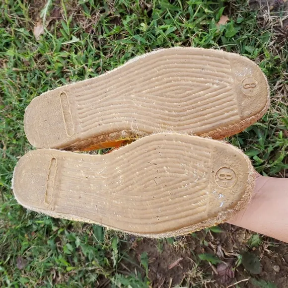 Andre Assous Espadrille Plaid Hand Made Sandals Size 8 Women's