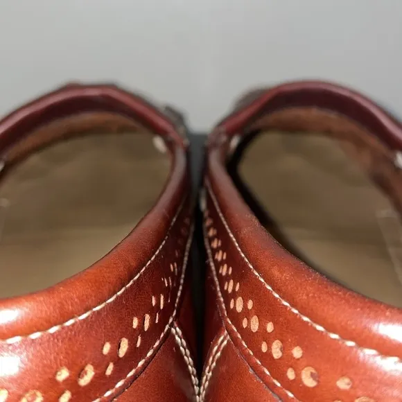 Anthropologie Bass Weejuns Brown Leather Tassel Loafers Comfort Shoes Size 9 D