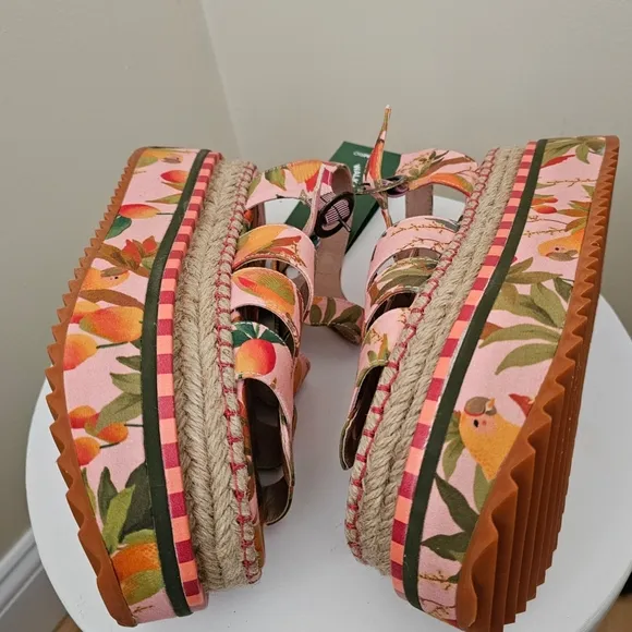 Anthropologie  Farm Rio Mango Trees Espadrille Platform Sandals Size 6