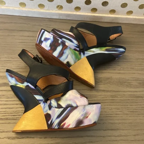 Anthropologie LEIFSDOTTIR Multi Color Curved  Leather Wedge Platform Sandals 37
