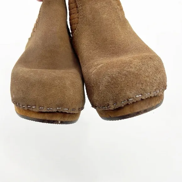 Anthropologie Sanita Lola Mae camel suede Clog Boots Perforated size 37 US 6