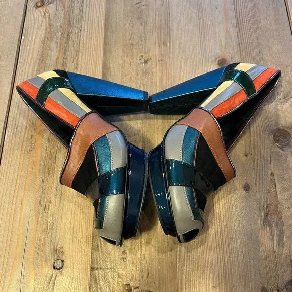 Anthropologie KRON Sculptural leather Peep Toe Heels Size 37