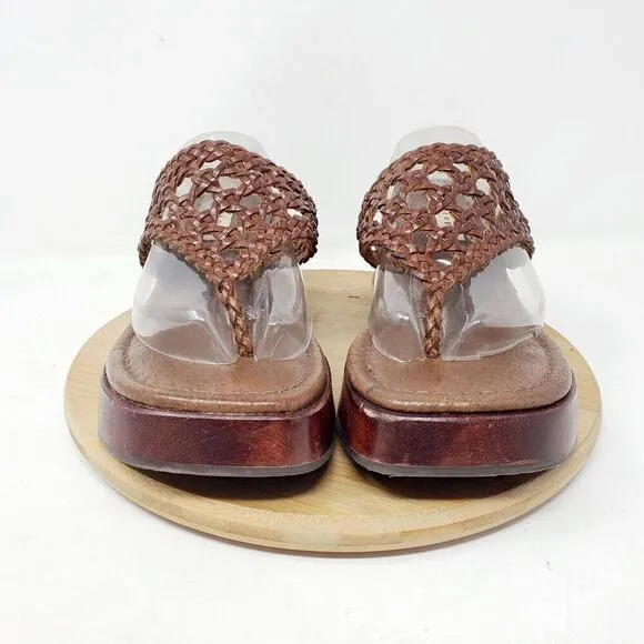 Apostrophe Sandals Womens 7.5 Platform Woven Brown Leather Thong Chunky Y2K Shoe