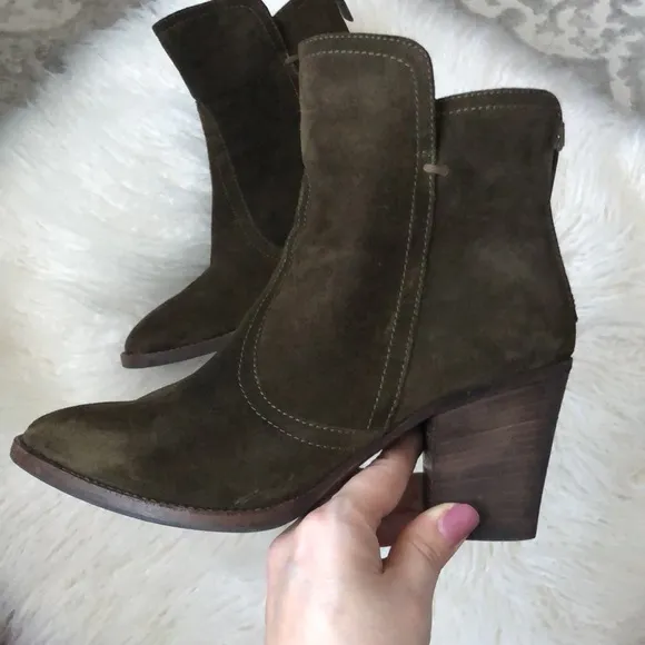 Aquatalia Boots Suede Bootie Women's Shoes Block Heel made in Italy