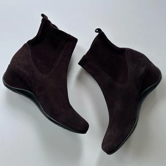 Aquatalia Brown Suede Low Wedge Ankle Boots Size 5.5