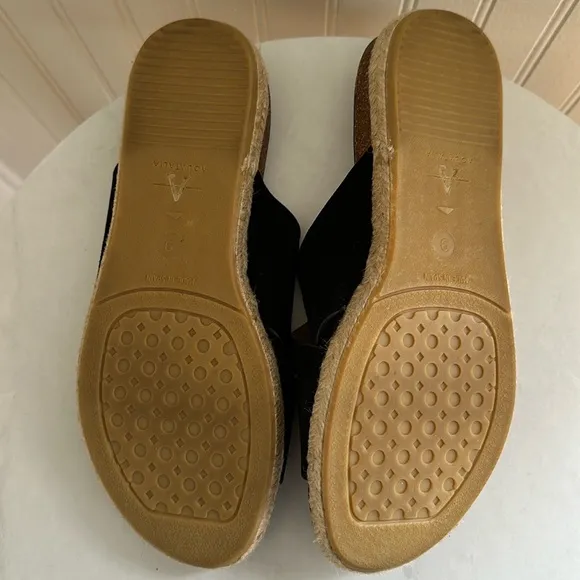 Aquatalia Elyse Espadrille Sandals Suede/Snake Black