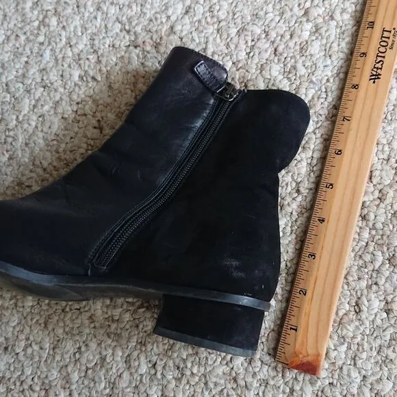 AQUATALIA Lucia Black Leather Suede Ankle Boots Size 8