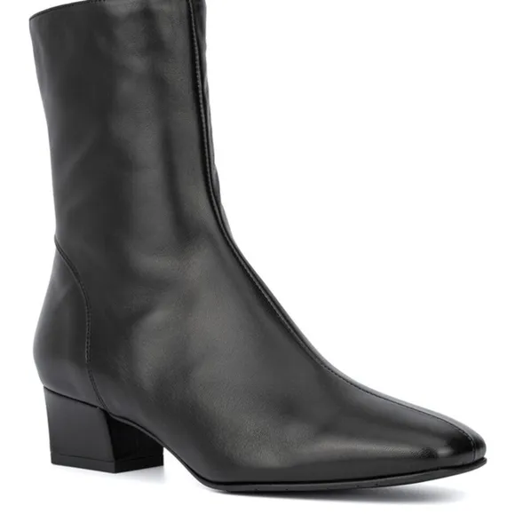 Aquatalia Selini Nappa Leather Ankle Boots