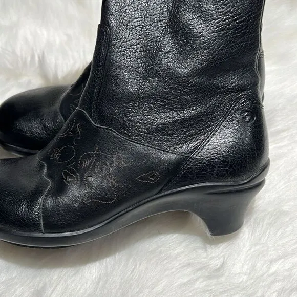 Aravon by New Balance ‘Maeve’ Ankle Boots Size 6.5B.  B78