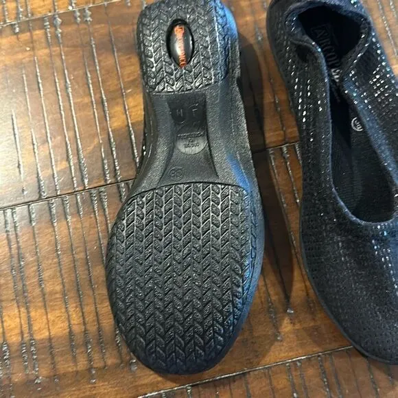 Arcopedico black shimmer ballet flats slip on 38 7 7.5